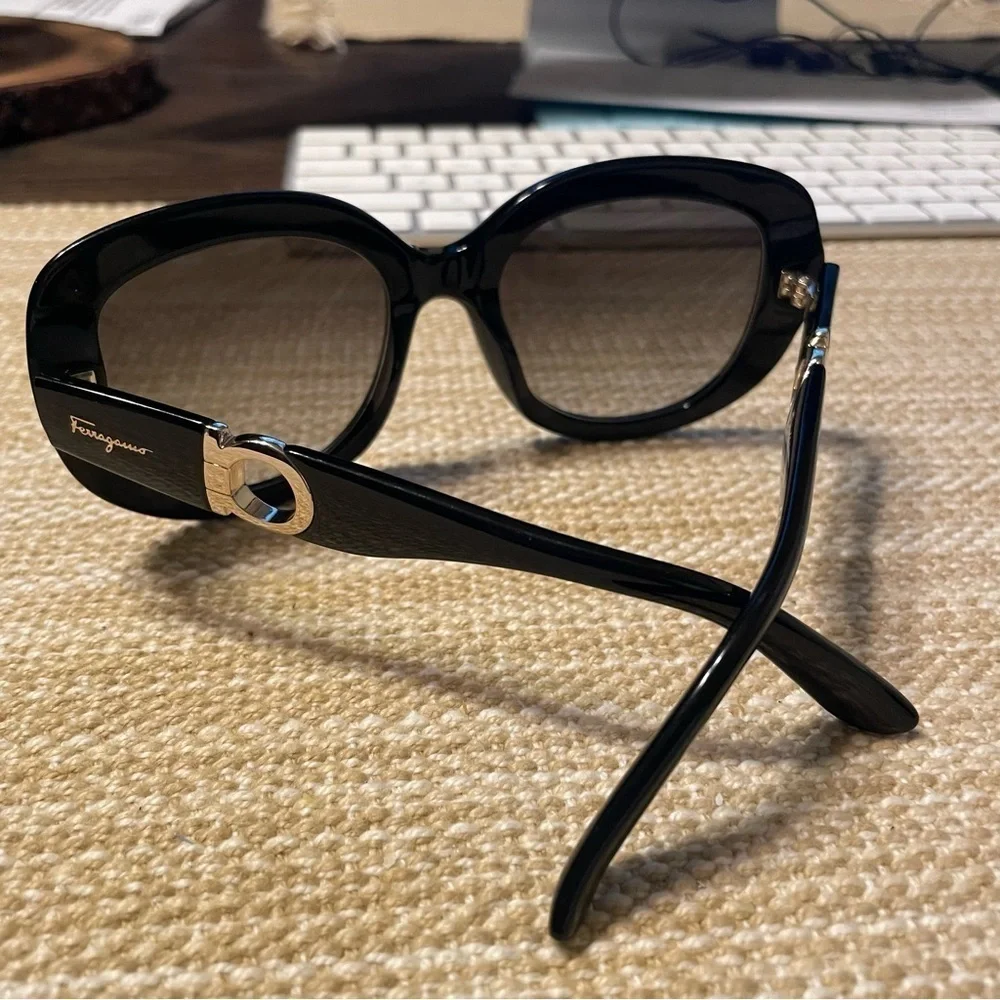 Salvatore Ferragamo SF727S Black Gradient Designer Sunglasses 53mm
